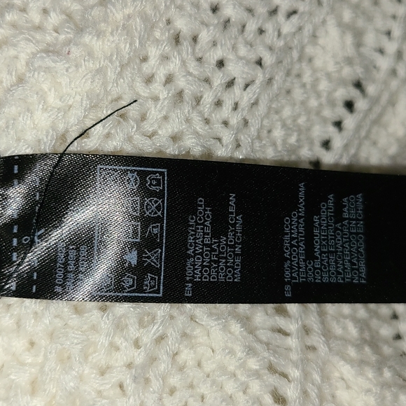 Knit Oversized Preppy Sweater - Picture 5 of 5